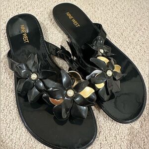 Nine West floral sandal